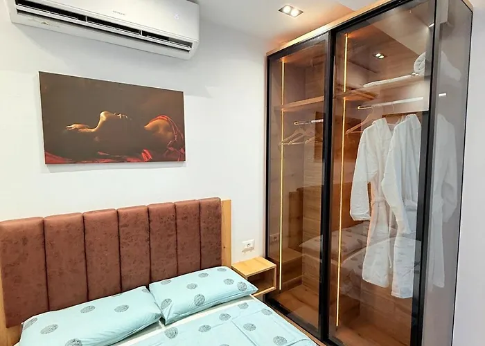 446 Private Suite, Center Shkodër