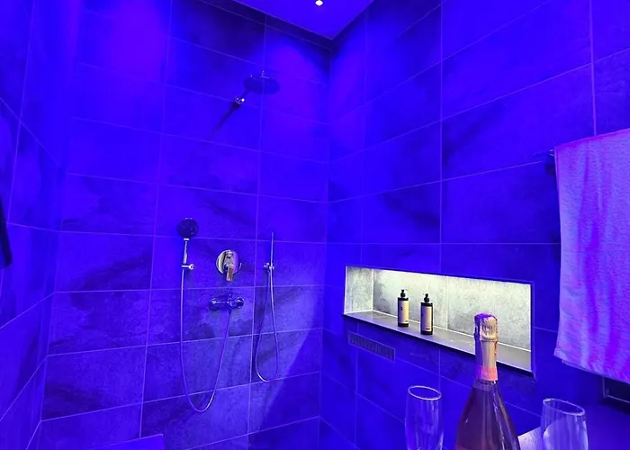 Hébergement de vacances 446 Private Suite, Center Shkodër