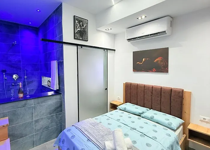 446 Private Suite, Center * Shkodër